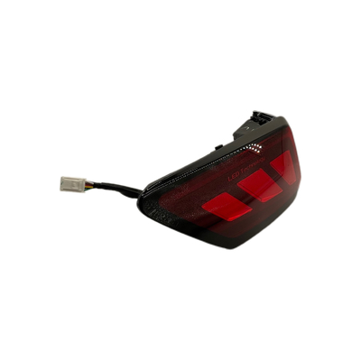 Lumière de combinaison arrière LED de 8000 lm pour BYD Song Plus EV SA3F-4133010C