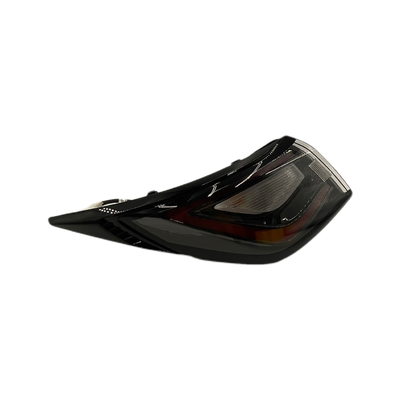 Modèle de voiture BYD Dolphin Système d'éclairage automobile Accessoires Feux arrière EM2E-4133010 OEM